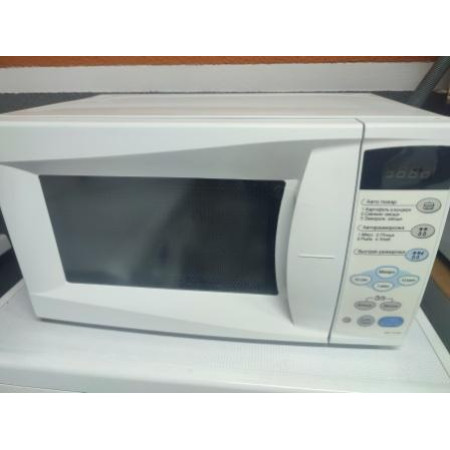 Микроволновая печь LG MS-1744W, б/у