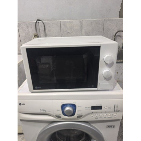 Микроволновая печь LG MS-2022D