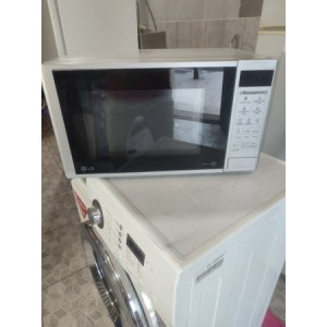 Микроволновая печь LG MS-2042DS