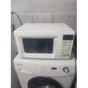 Микроволновая печь LG MS-2042G. Photo 2