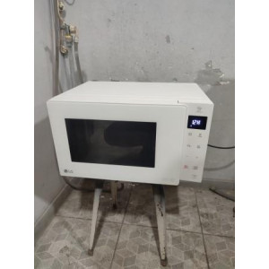 Микроволновая печь LG MS23M38GIH