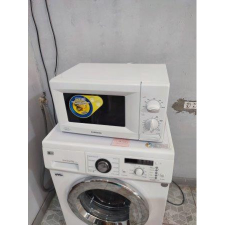 Микроволновая печь Samsung M1712NR, б/у