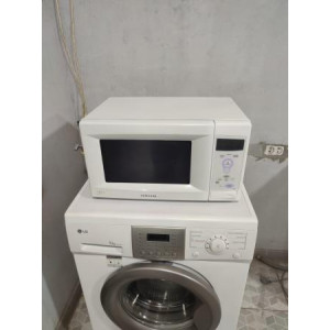 Микроволновая печь Samsung M1736NR