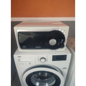 Микроволновая печь Samsung M187HNR