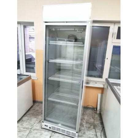 Холодильный шкаф Juka WP700, б/у