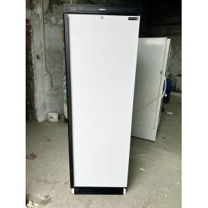 Холодильный шкаф Tefcold SD1380. Photo 2